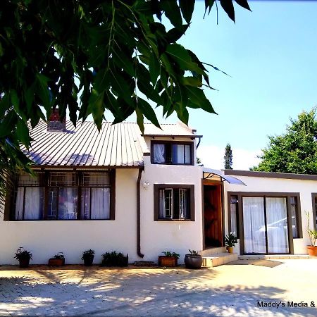 Reizigers Rusten Kempton Park Bagian luar foto
