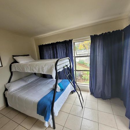 Reizigers Rusten Kempton Park Bagian luar foto