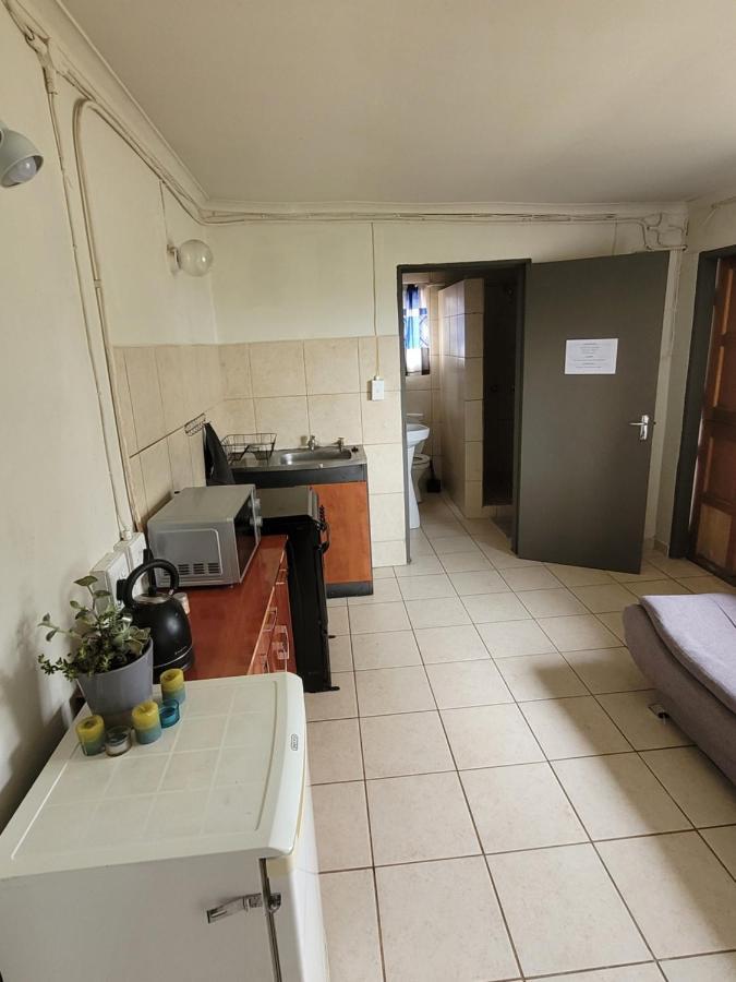 Reizigers Rusten Kempton Park Bagian luar foto